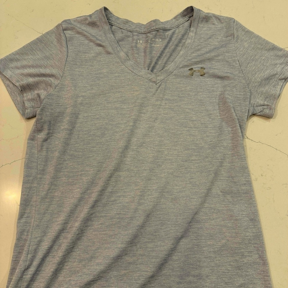Under Armour Dri-Fit Gray Short Sleeve Workout Shirt